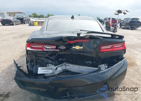 2017 Chevrolet Camaro 1Ss z USA, uszkodzony, nr VIN 1G1FF1R77H0190060